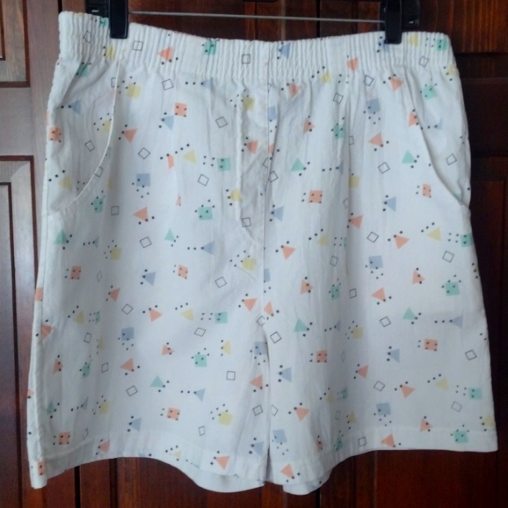Iconic, vintage 1980s shorts, Size M 10-12